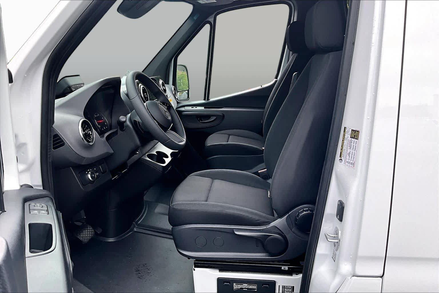 New 2026 Mercedes-Benz Sprinter 2500 image 13