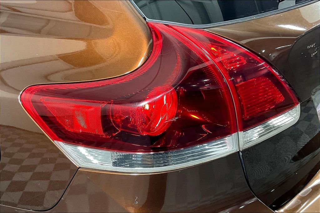 Used 2014 Toyota Venza XLE w/ XLE Premium Package image 41