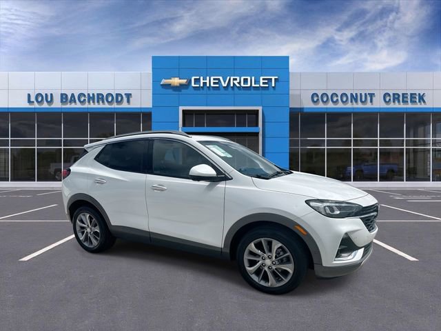 Used 2022 Buick Encore GX Essence w/ Advanced Technology Package image 2