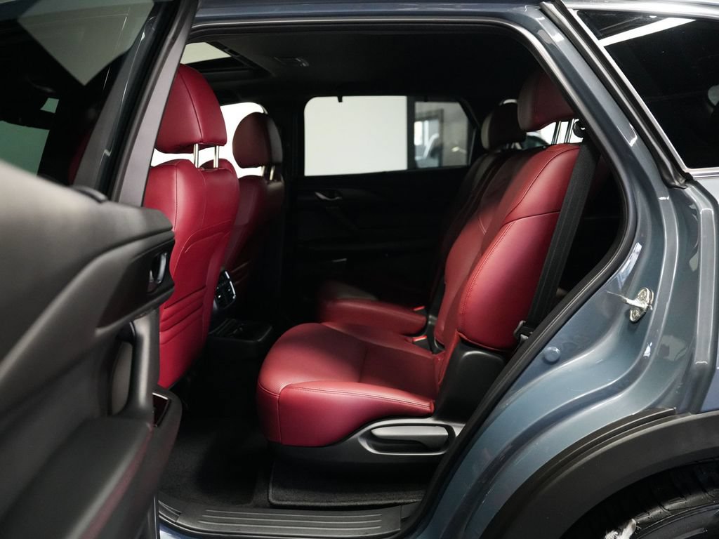 Used 2023 MAZDA CX-9 Carbon Edition AWD/4WD image 32