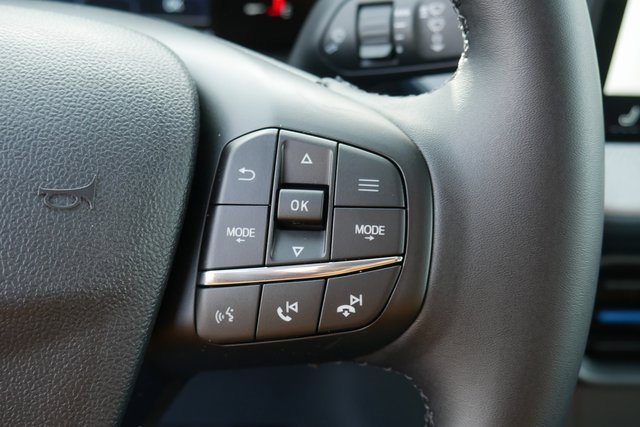 New 2025 Ford Maverick XLT w/ XLT Luxury Package image 18