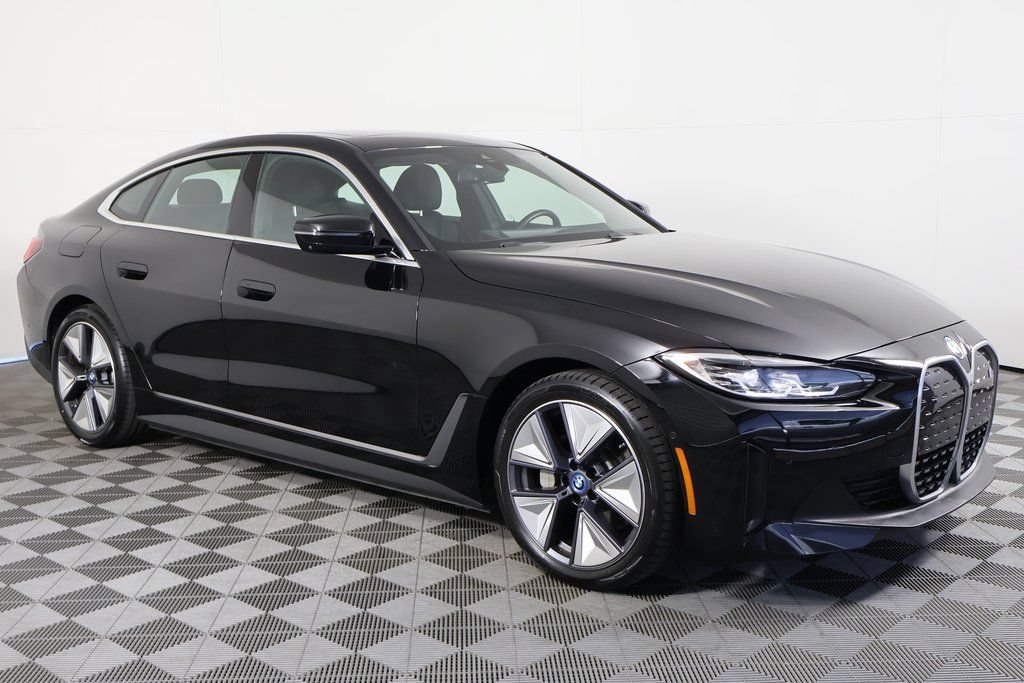 Used 2023 BMW i4 eDrive40 w/ Premium Package RWD image 3