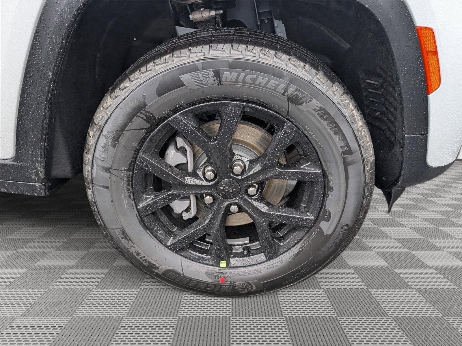 New 2026 Jeep Grand Cherokee Altitude AWD/4WD image 5