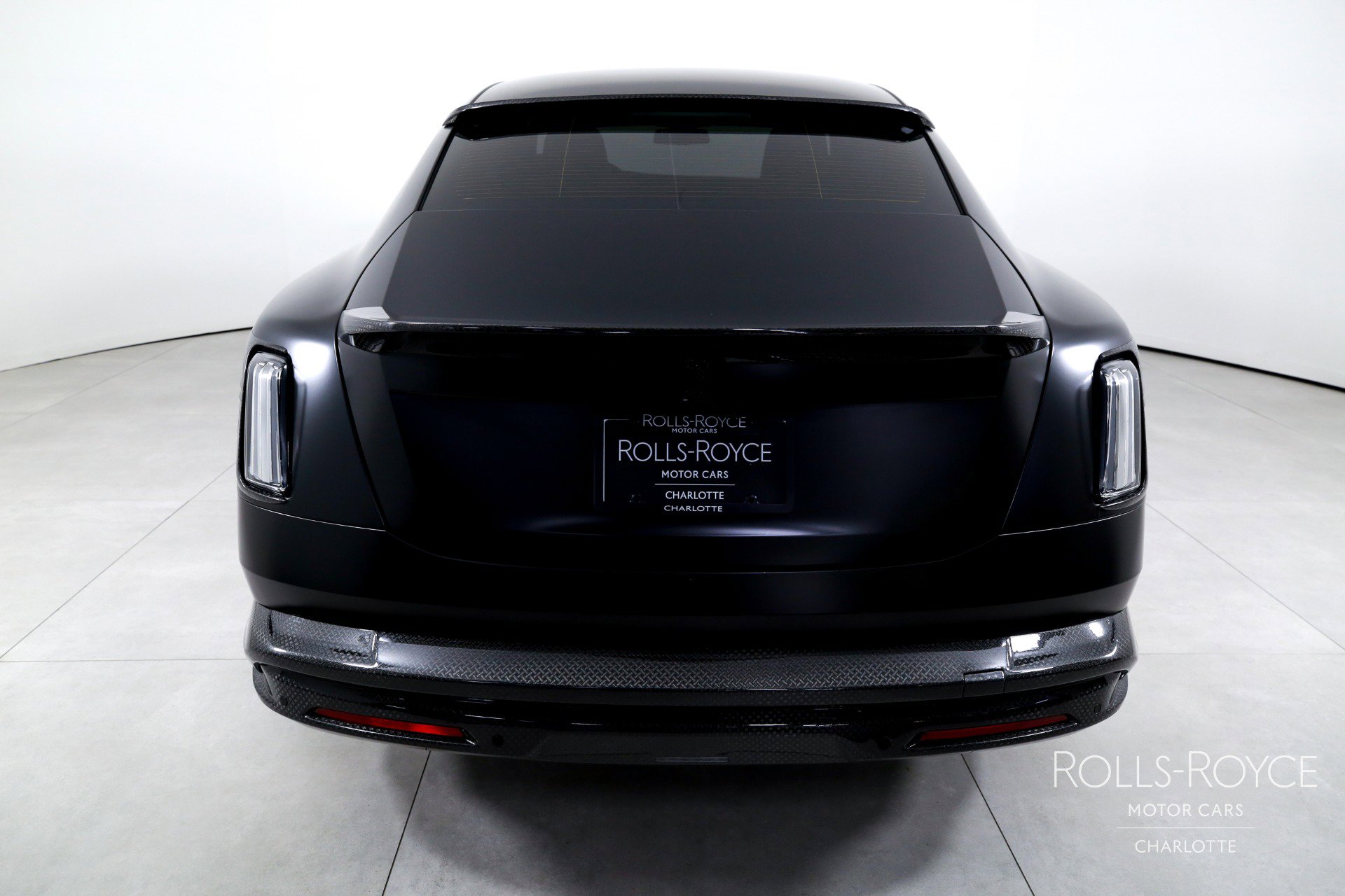 Used 2024 Rolls-Royce Spectre w/ Spectre Launch Package image 9