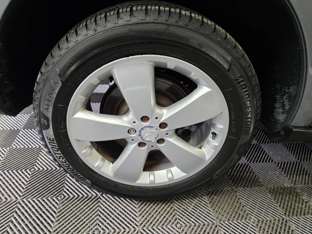 Used 2010 Mercedes-Benz ML 350 2WD image 37