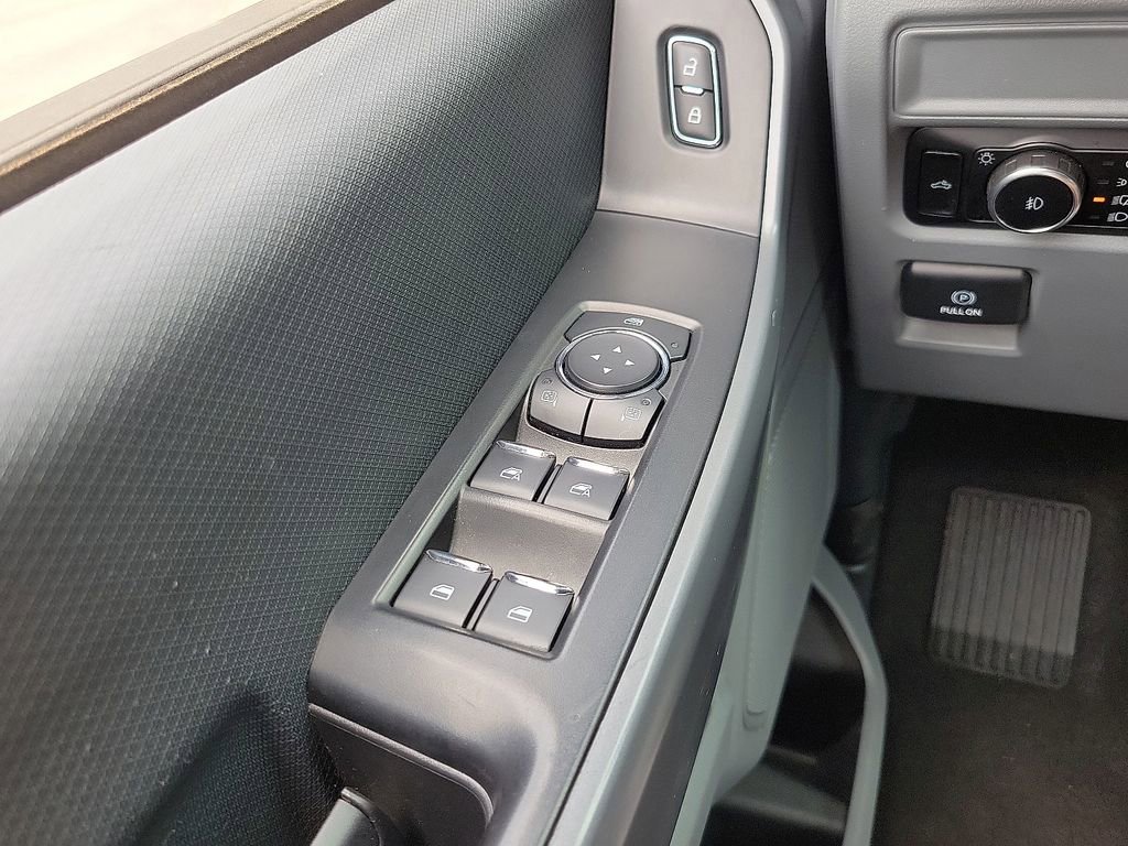 Used 2023 Ford F150 XLT image 13