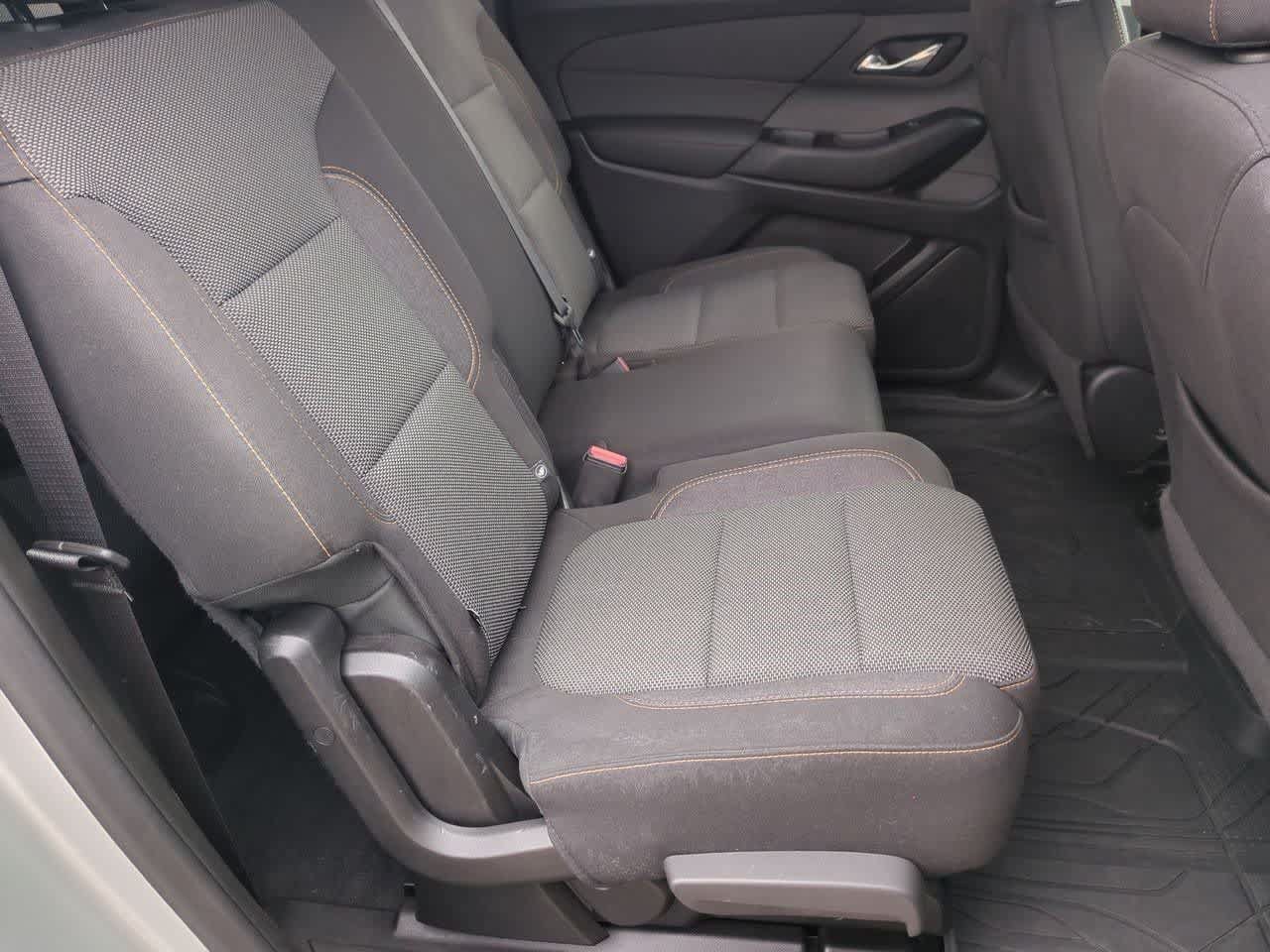 Used 2019 Chevrolet Traverse LS FWD image 19