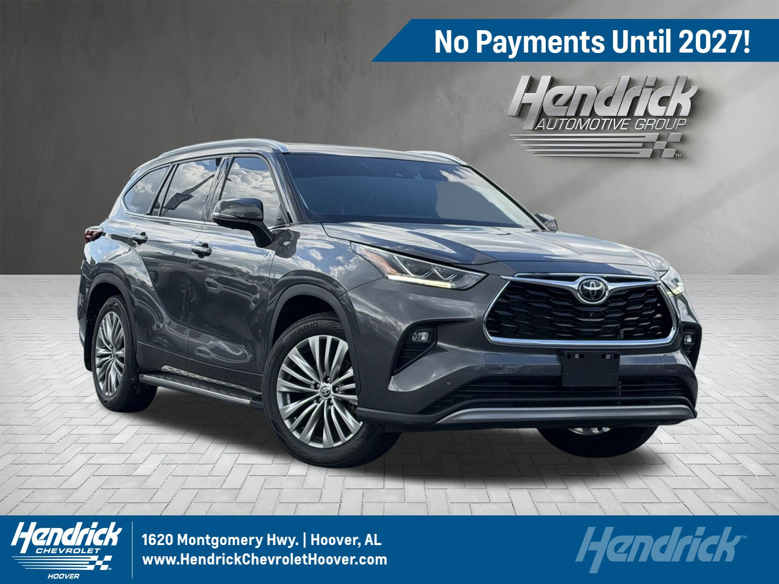 Used 2024 Toyota Highlander Platinum FWD image 1