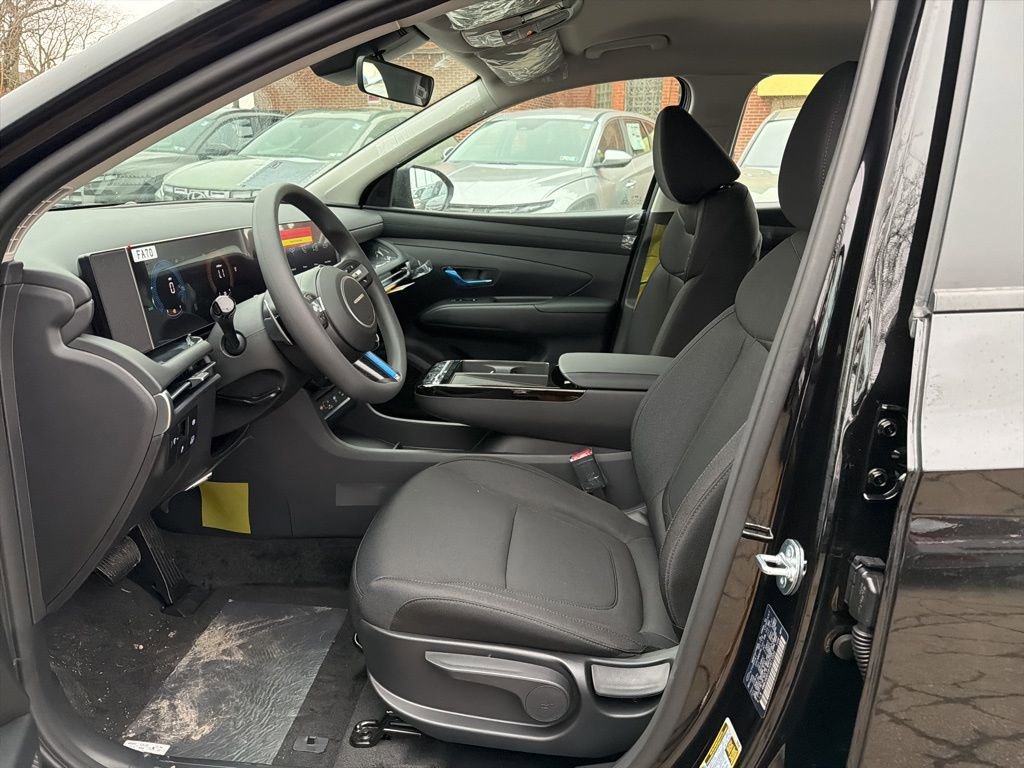 New 2026 Hyundai Tucson Blue SE image 14