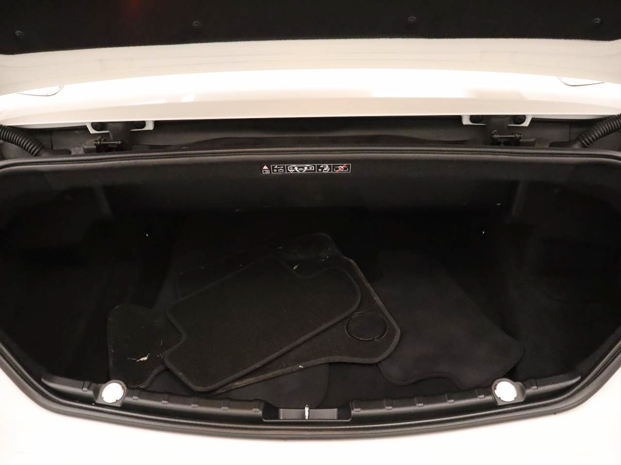 Used 2012 BMW 640i Convertible RWD image 23