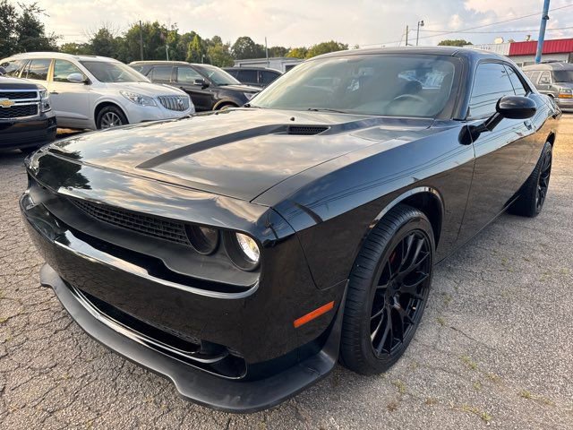 Used 2014 Dodge Challenger SXT