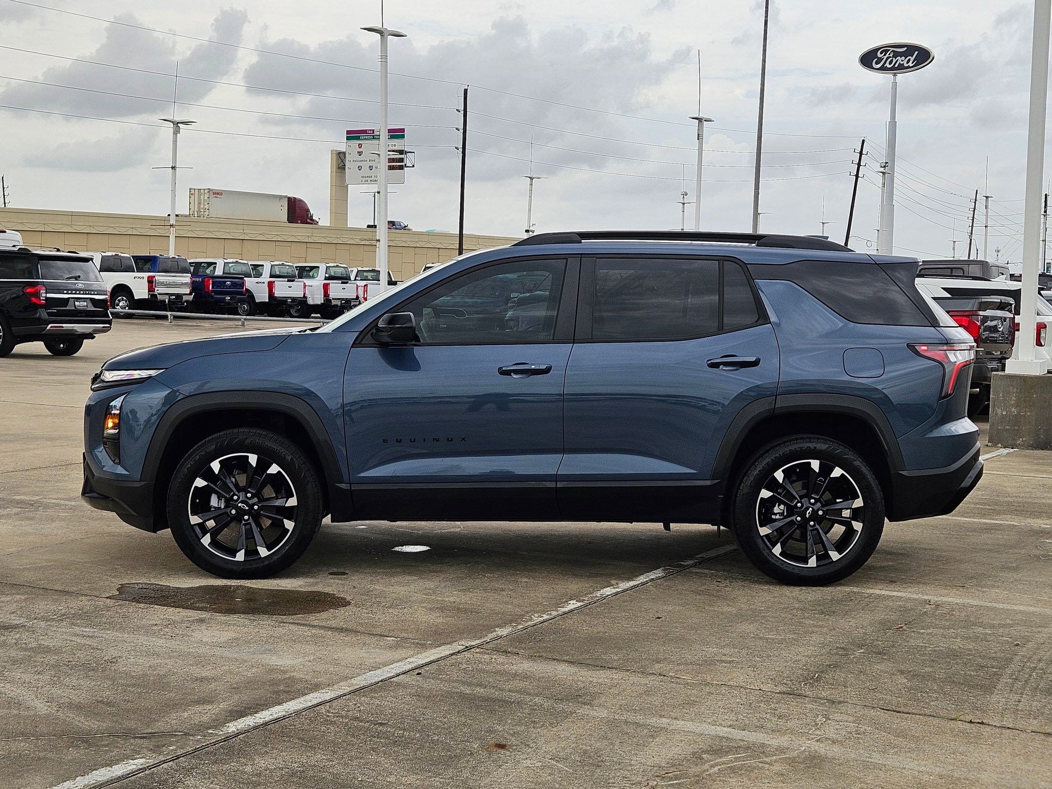 Used 2025 Chevrolet Equinox RS w/ Convenience Package III image 7