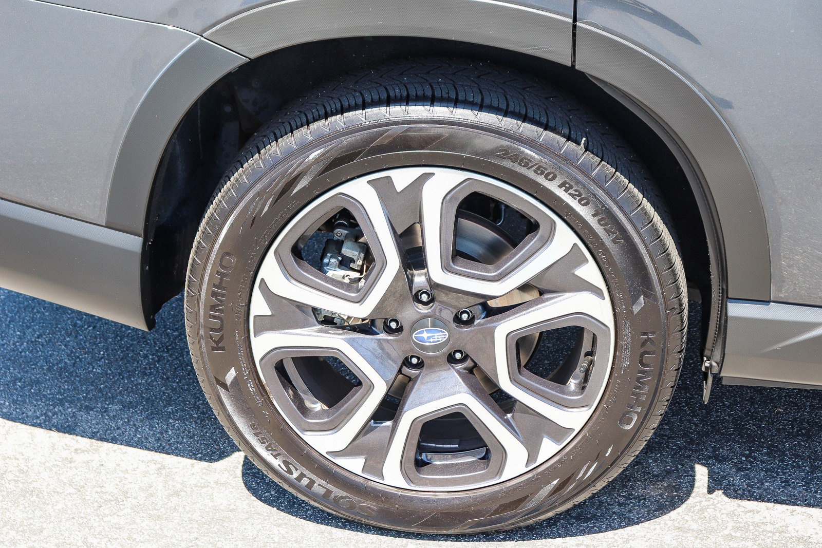 Used 2024 Subaru Ascent Touring AWD/4WD image 8