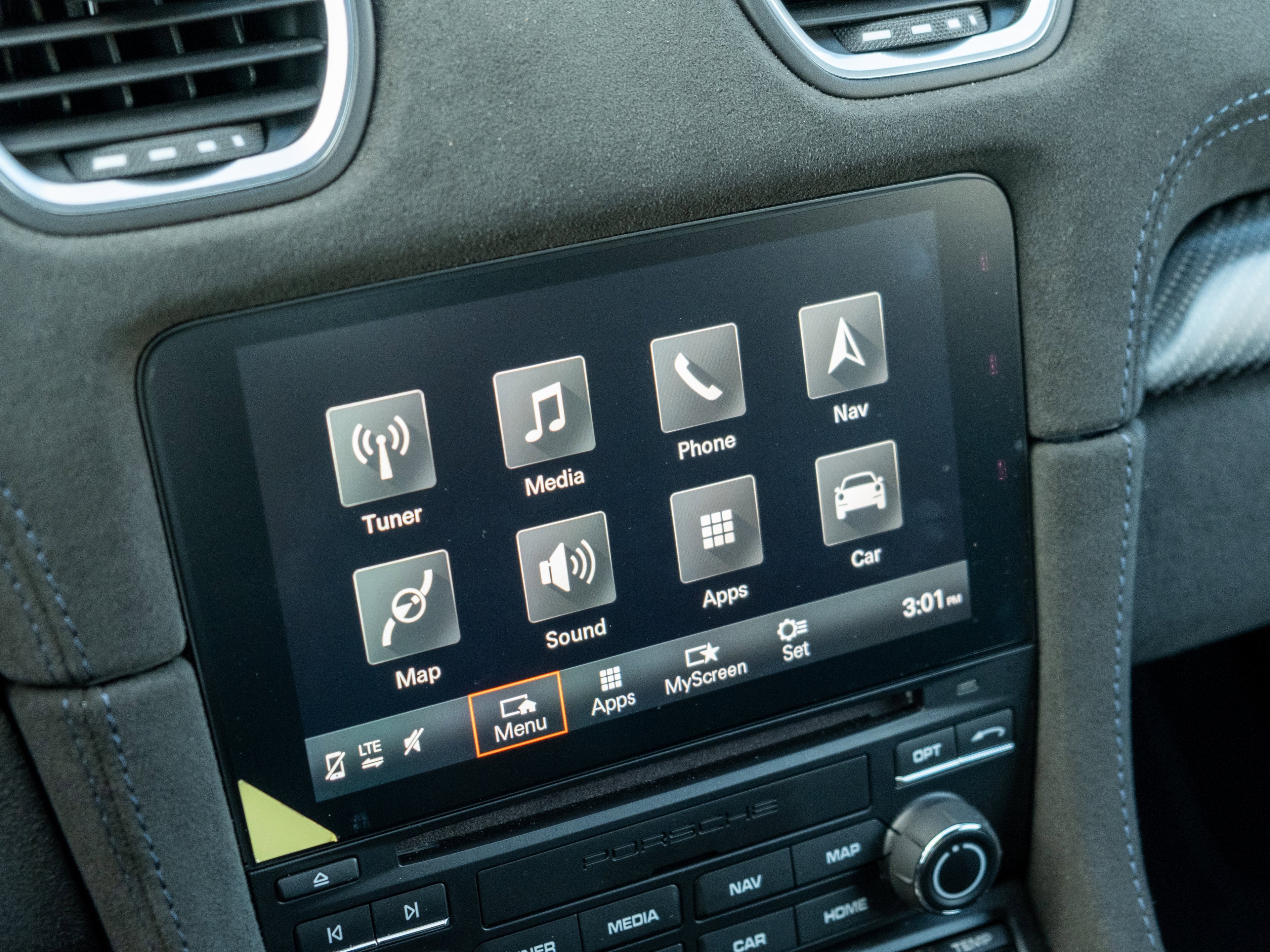 Certified 2023 Porsche 718 Cayman GT4 RS image 28