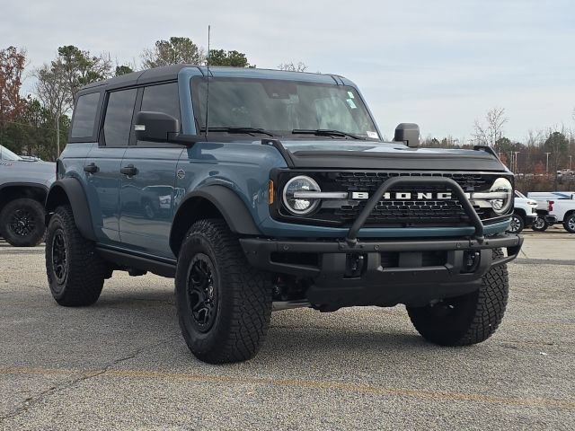 Used 2023 Ford Bronco Wildtrak image 7