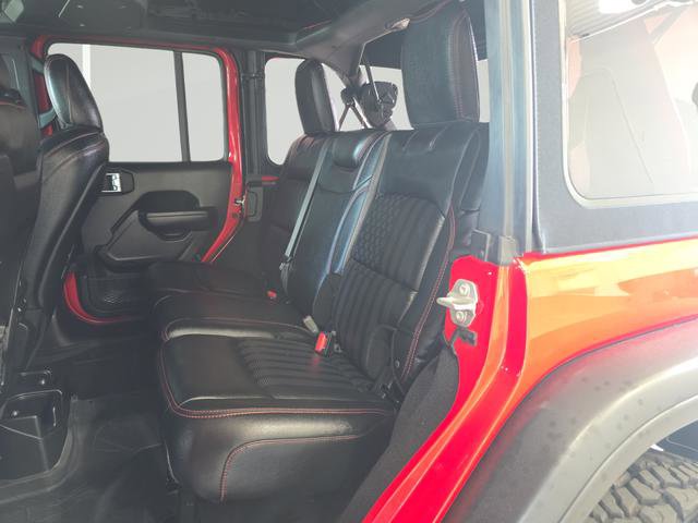 Used 2024 Jeep Wrangler Unlimited Rubicon w/ Technology Group image 26