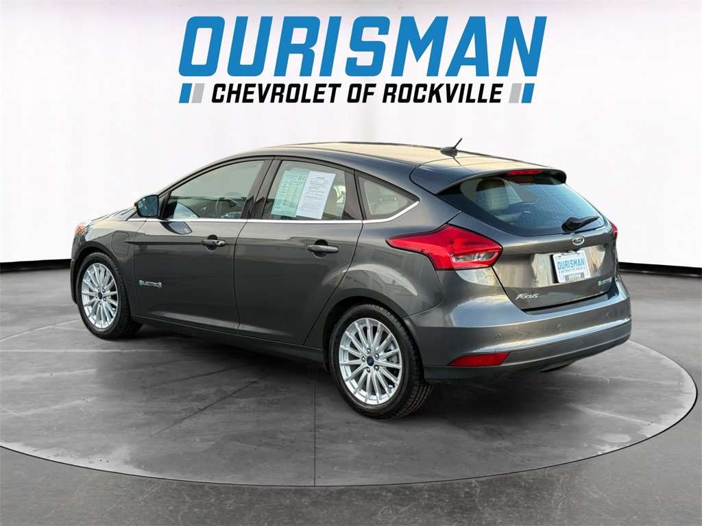 Used 2017 Ford Focus Electric Hatchback image 4