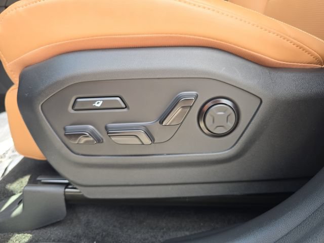 Used 2026 Hyundai Santa Fe Calligraphy FWD image 18