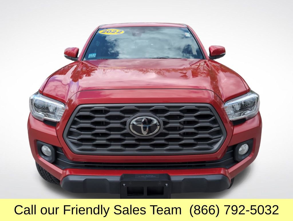 Certified 2022 Toyota Tacoma TRD Off-Road AWD/4WD image 10