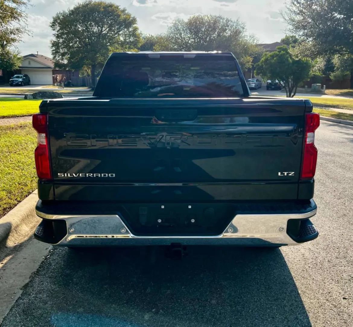 Used 2022 Chevrolet Silverado 1500 LTZ image 8
