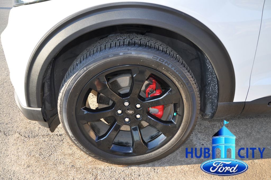 Used 2024 Ford Explorer ST w/ Equipment Group 401A image 9