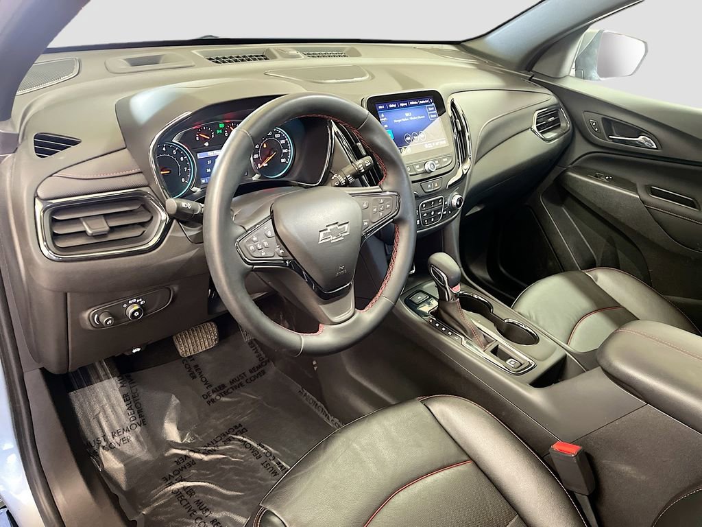 Used 2024 Chevrolet Equinox RS w/ RS Leather Package image 9