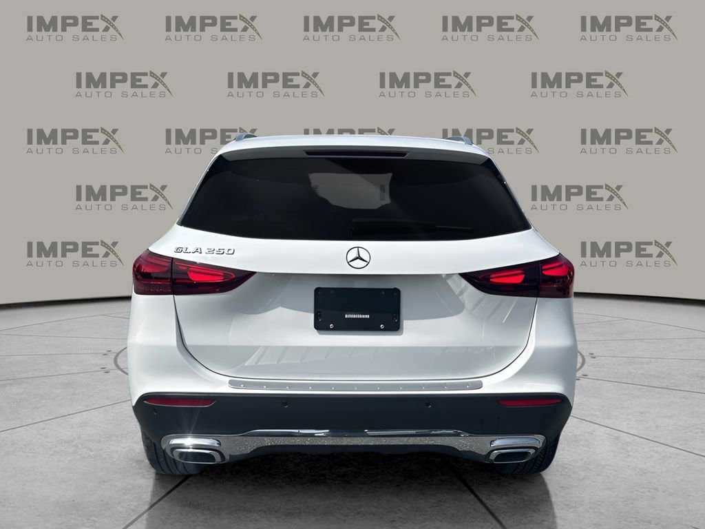 Used 2025 Mercedes-Benz GLA 250 image 4