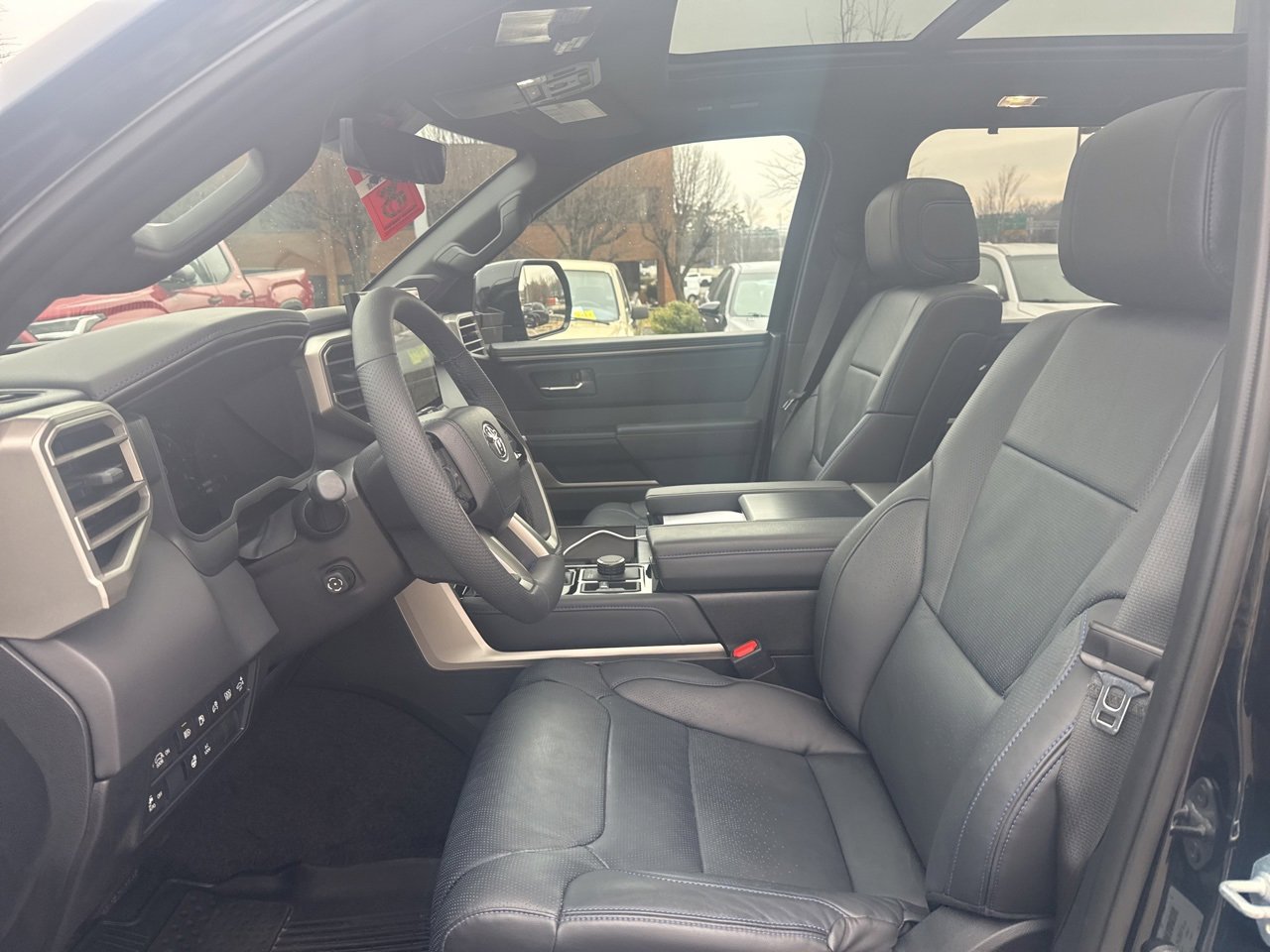 Used 2026 Toyota Sequoia Platinum image 7