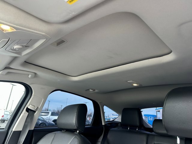 Used 2015 Ford Focus SE w/ Equipment Group 201A image 26