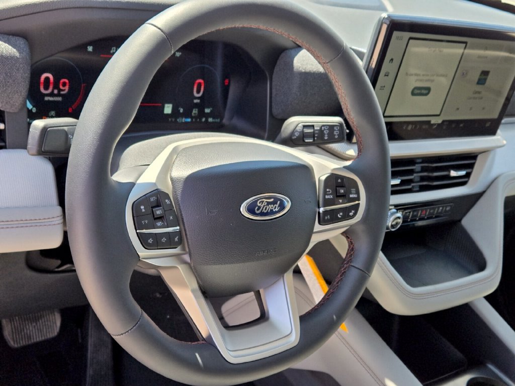 New 2026 Ford Explorer Active w/ Active Comfort Package RWD image 8