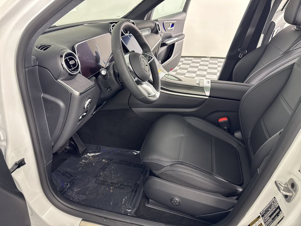 Certified 2026 Mercedes-Benz GLC 300 4MATIC image 17