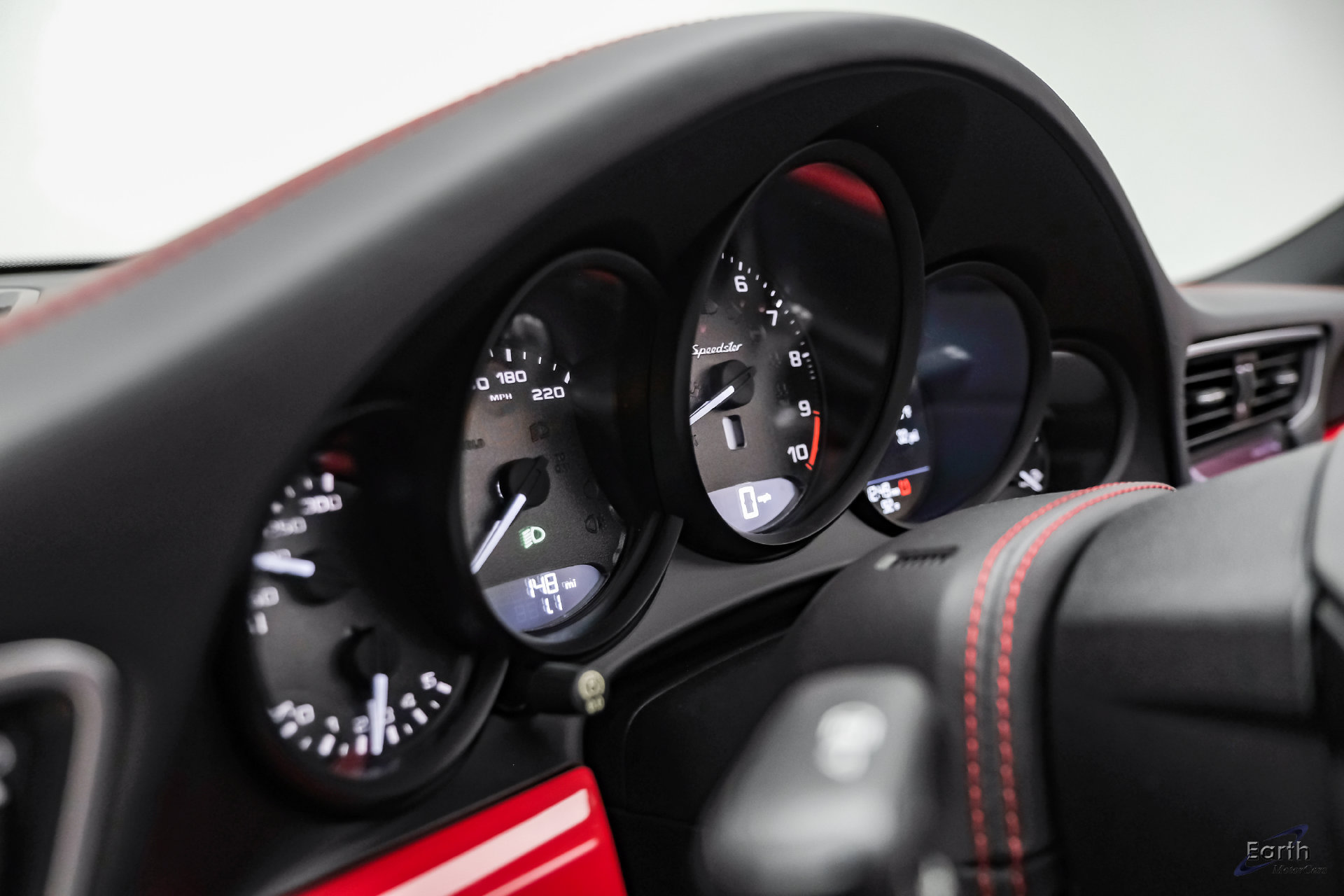 Used 2019 Porsche 911 Speedster RWD image 42