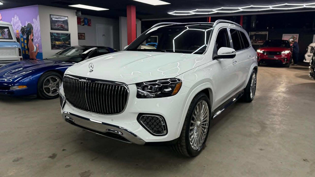 Used 2026 Mercedes-Benz Maybach GLS 600 4MATIC image 1