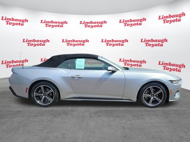 Used 2024 Ford Mustang Premium image 21