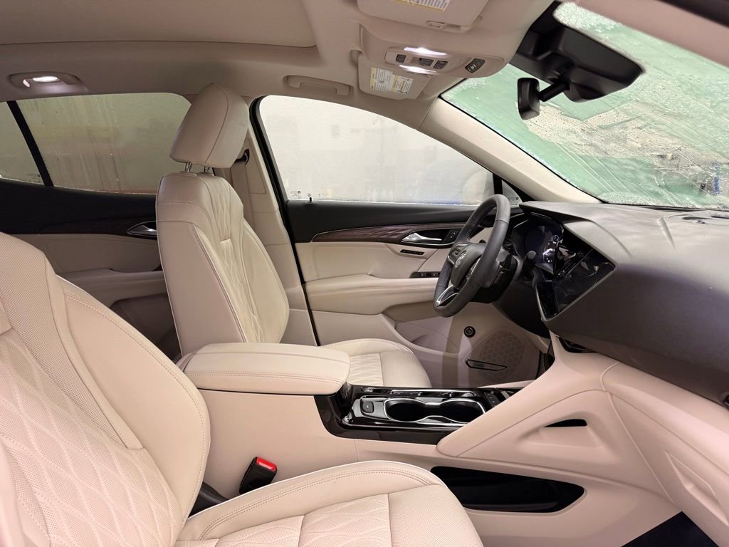 Used 2022 Buick Envision Avenir w/ Safety Package image 30