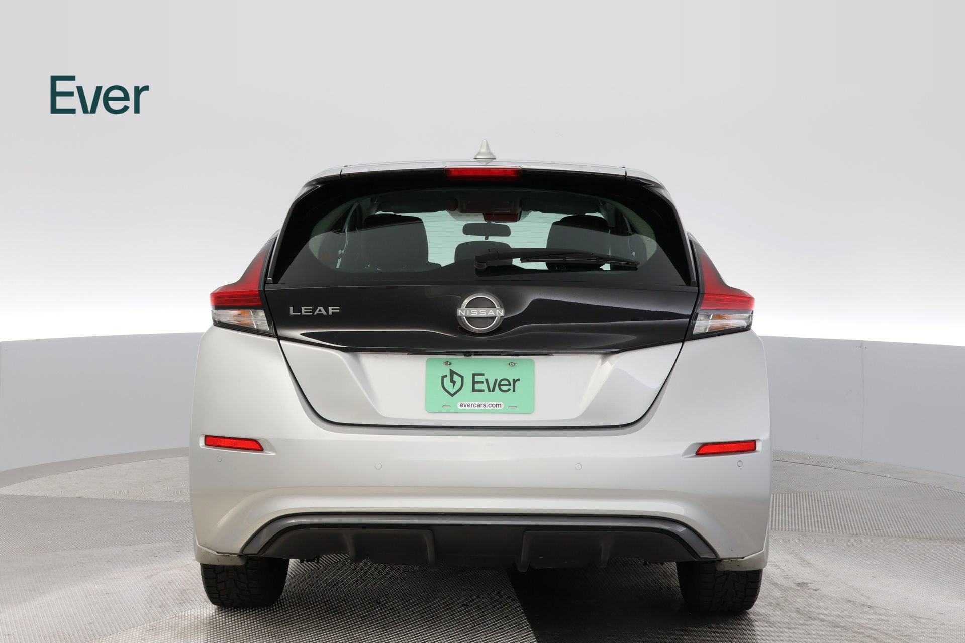 Used 2025 Nissan Leaf S FWD image 15