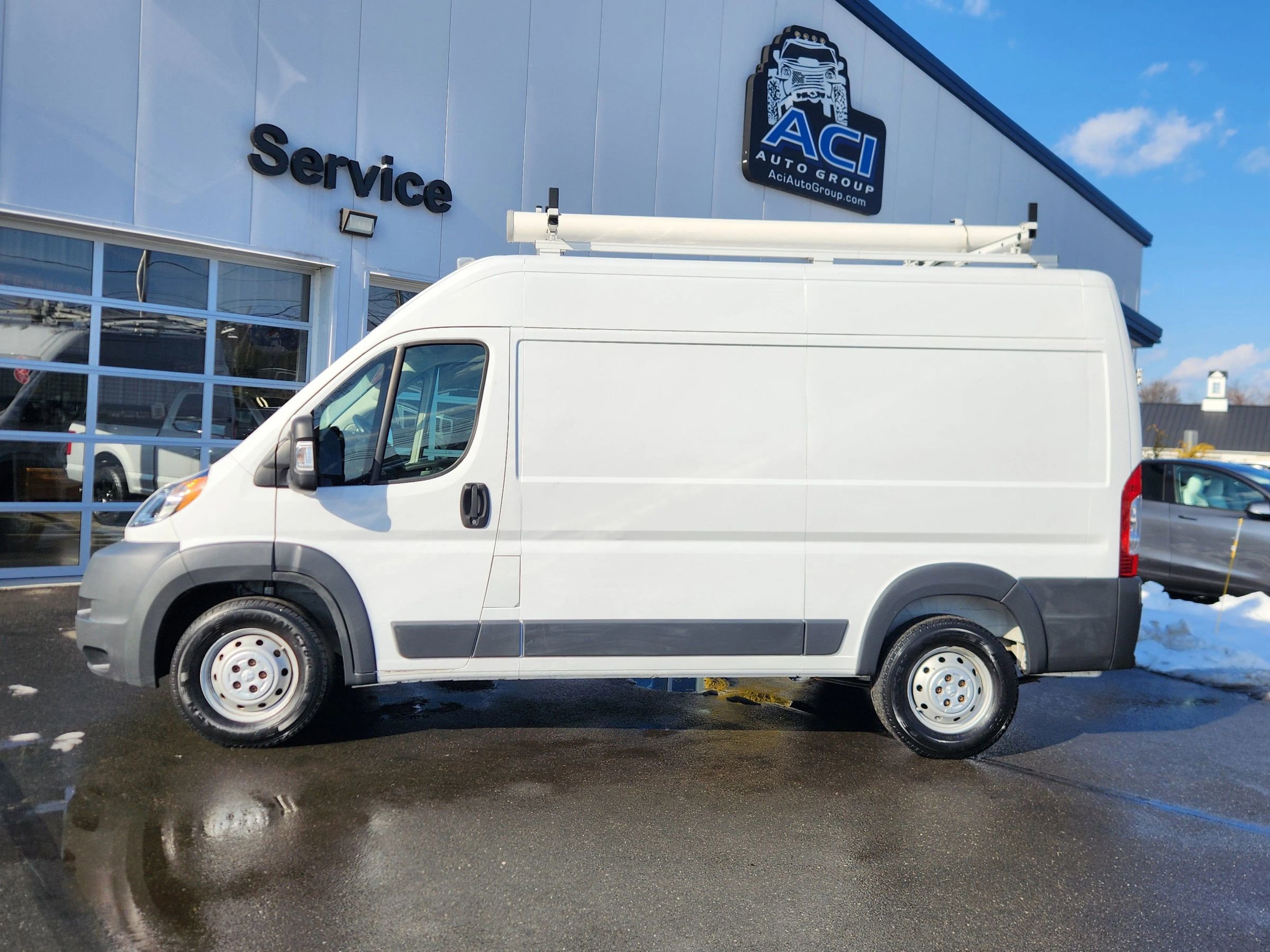 Used 2018 RAM ProMaster 2500 w/ Interior Convenience Group image 8
