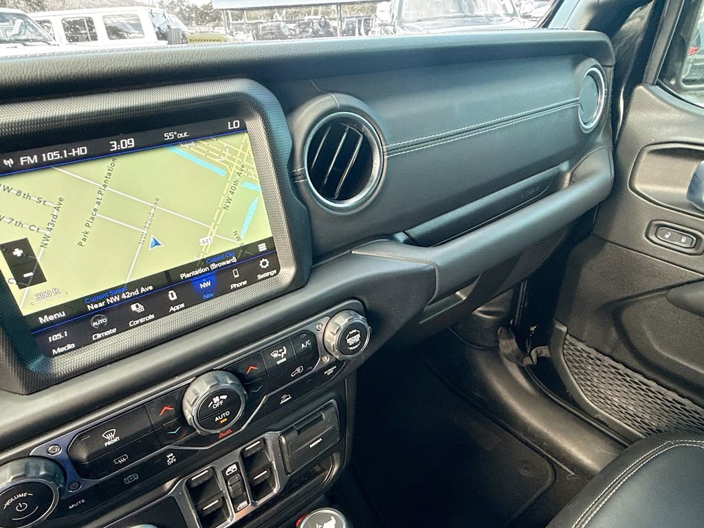 Used 2021 Jeep Wrangler Unlimited Sahara image 21