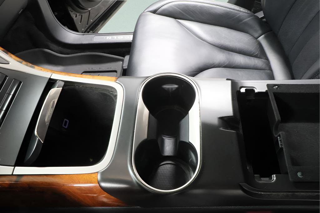 Used 2016 Lincoln MKX Select w/ Select Plus Package AWD/4WD image 20