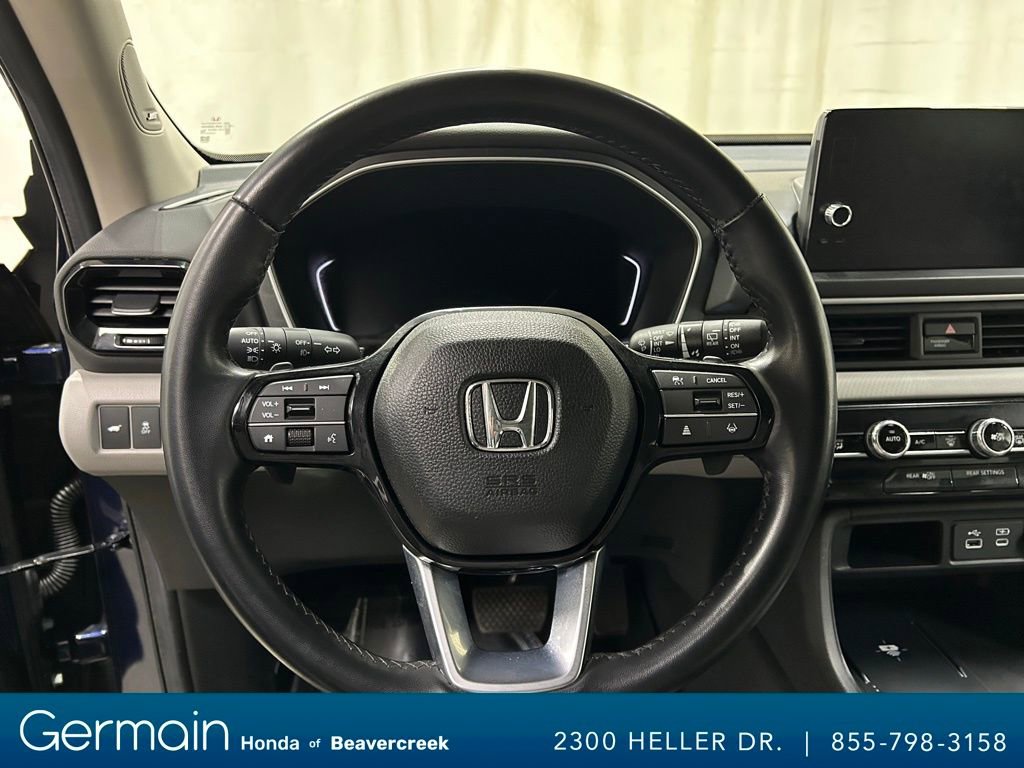 Used 2024 Honda Pilot Touring image 16