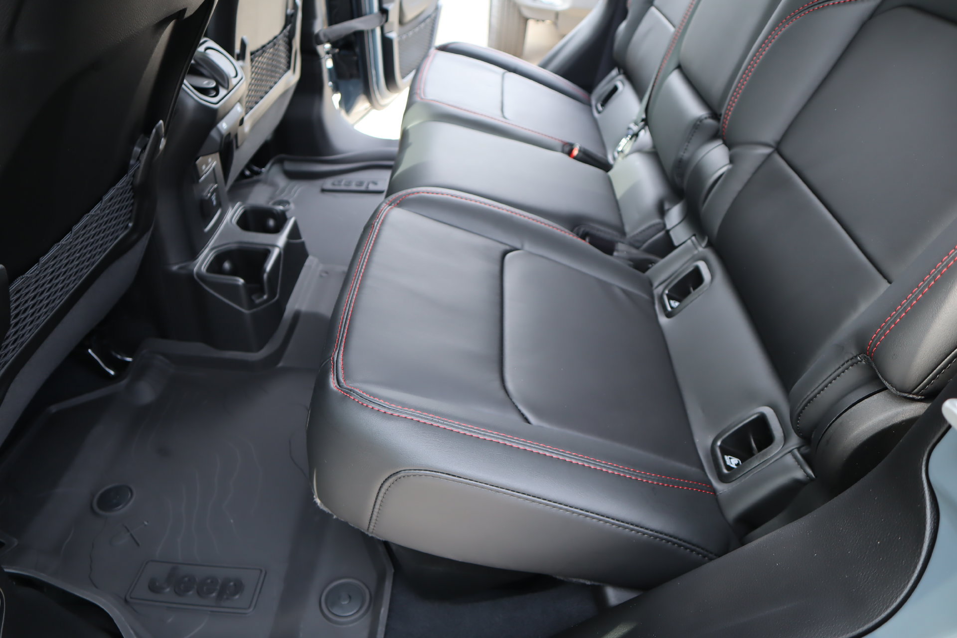 New 2026 Jeep Gladiator Rubicon AWD/4WD image 13