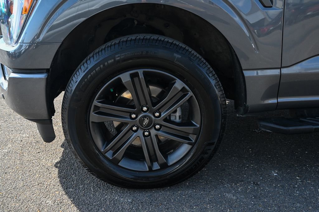 Used 2022 Ford F150 XLT w/ Equipment Group 302A High image 12