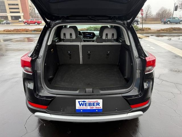 Used 2025 Chevrolet TrailBlazer LT w/ Convenience Package image 5