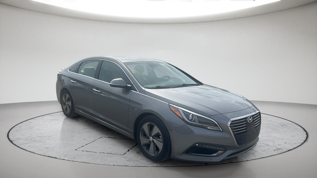 Used 2017 Hyundai Sonata Limited FWD image 2