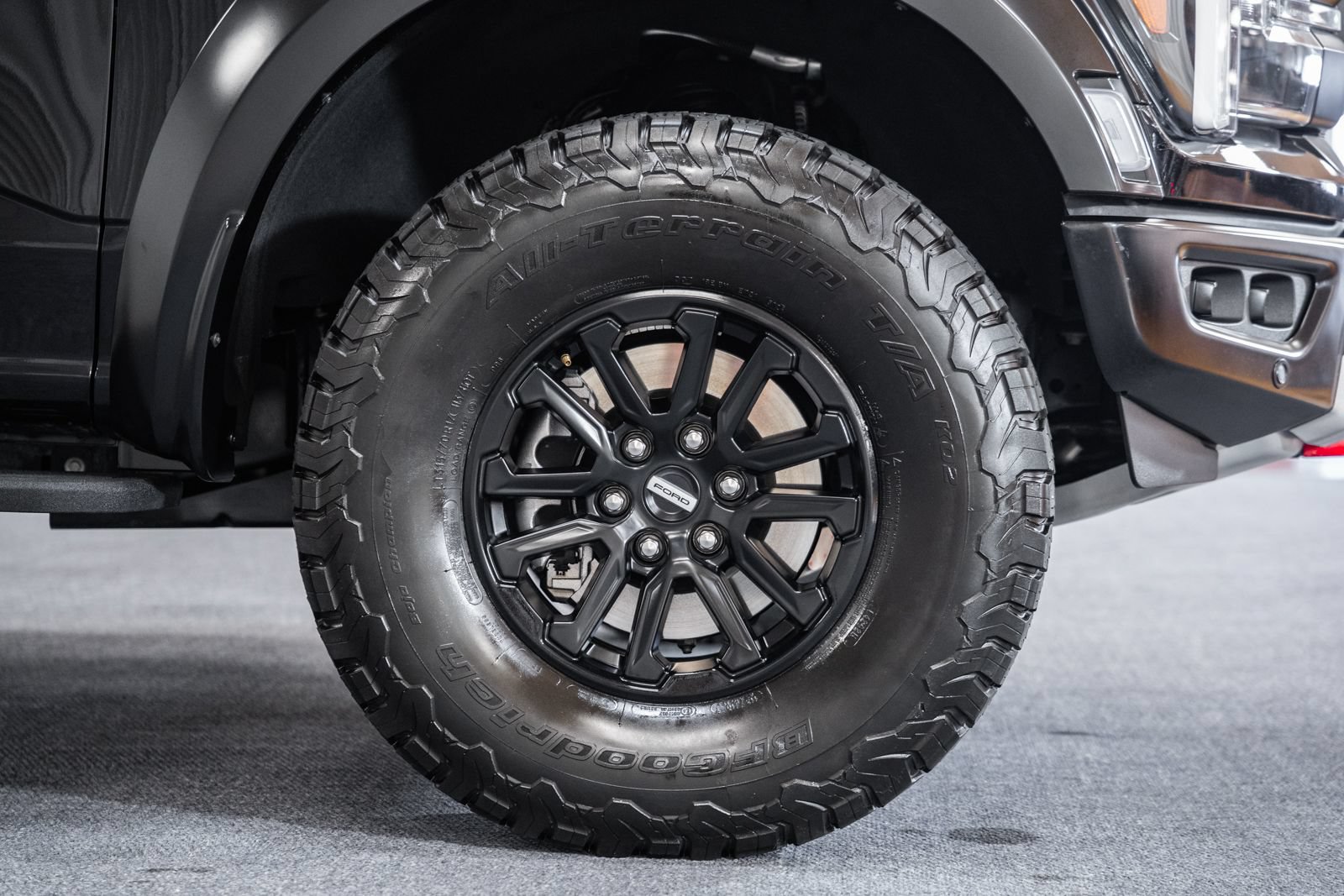 Certified 2025 Ford F150 Raptor AWD/4WD image 18