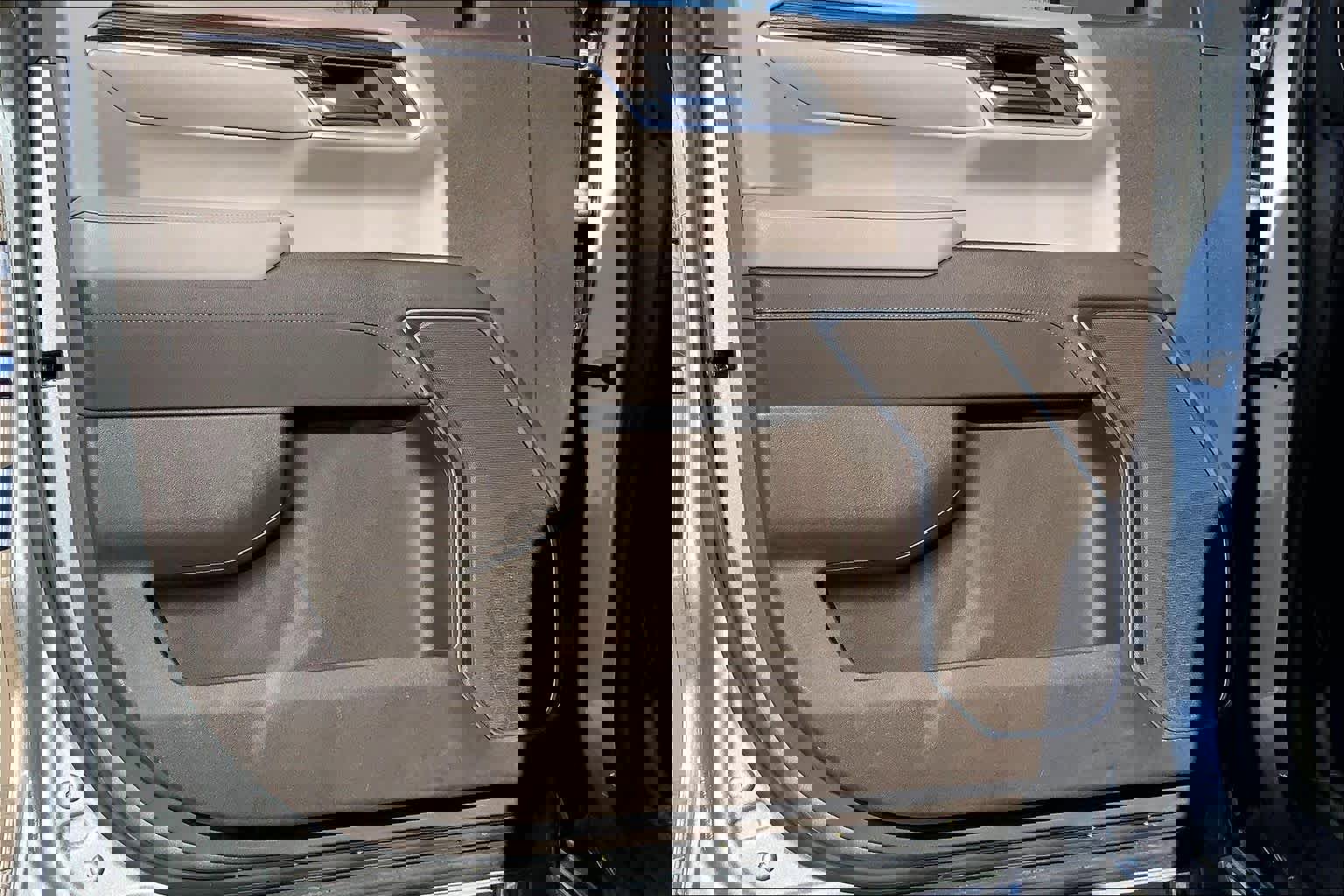 Used 2025 Chevrolet Silverado 1500 LT image 21