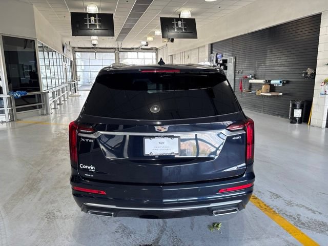 Used 2021 Cadillac XT6 Premium Luxury AWD/4WD image 7