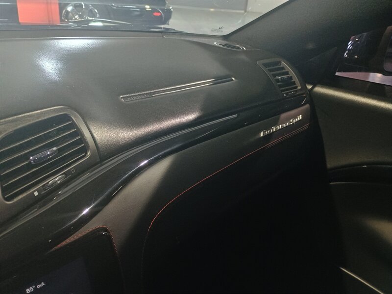 Used 2018 Maserati GranTurismo Sport RWD image 23