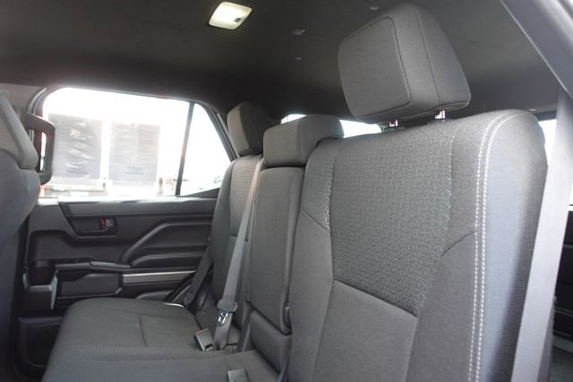 Certified 2025 Toyota 4Runner SR5 image 31