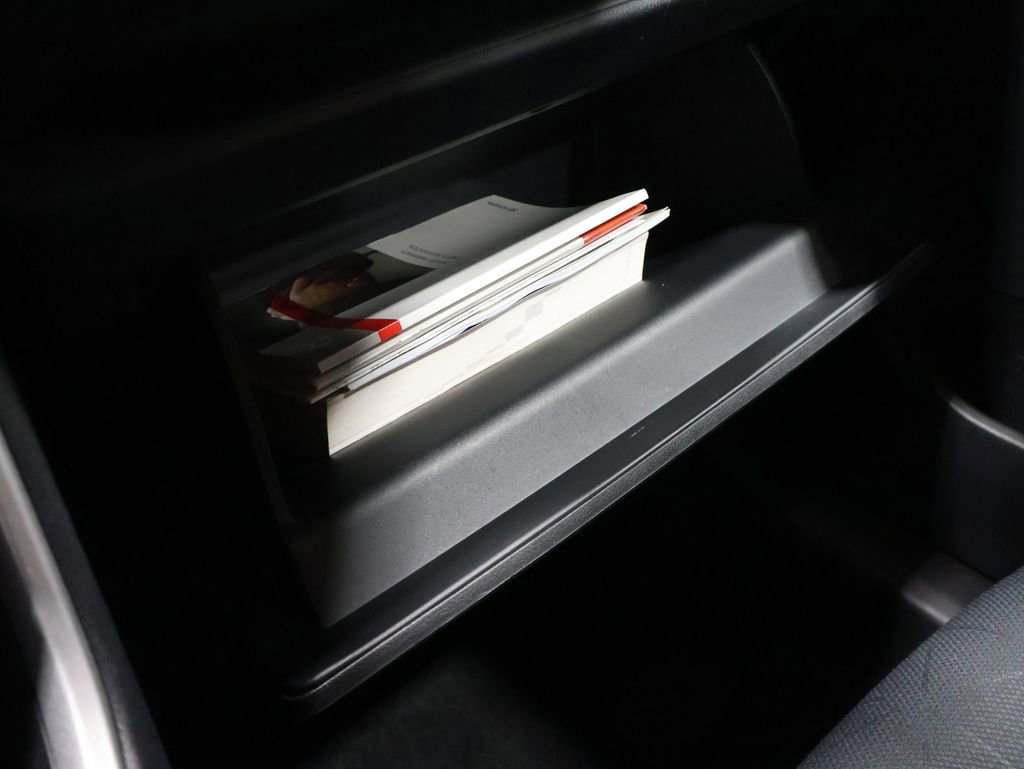 Used 2019 Toyota RAV4 XLE w/ All Weather Liner Package image 32